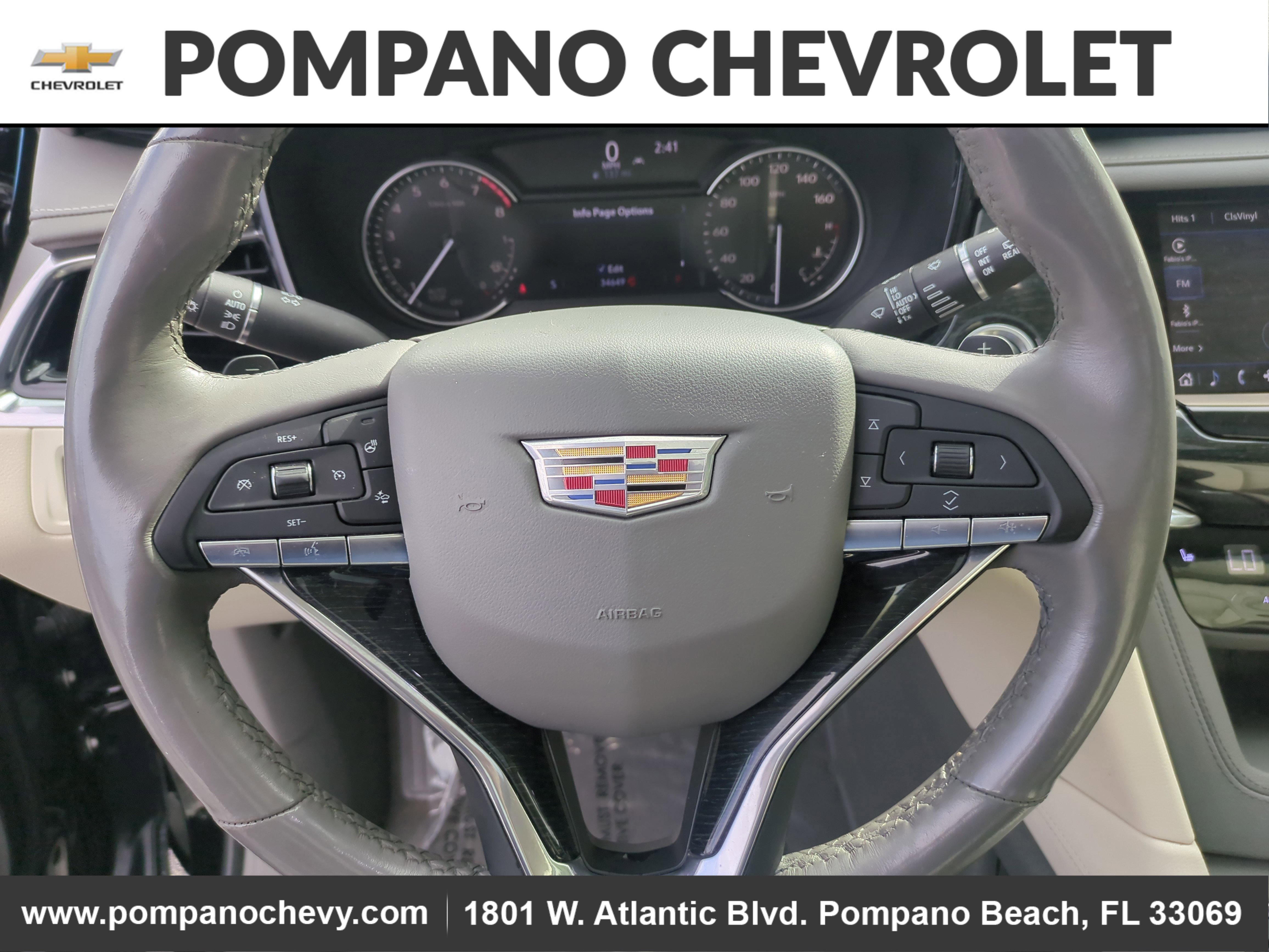 Used 2021 Cadillac XT6 Premium Luxury image 27