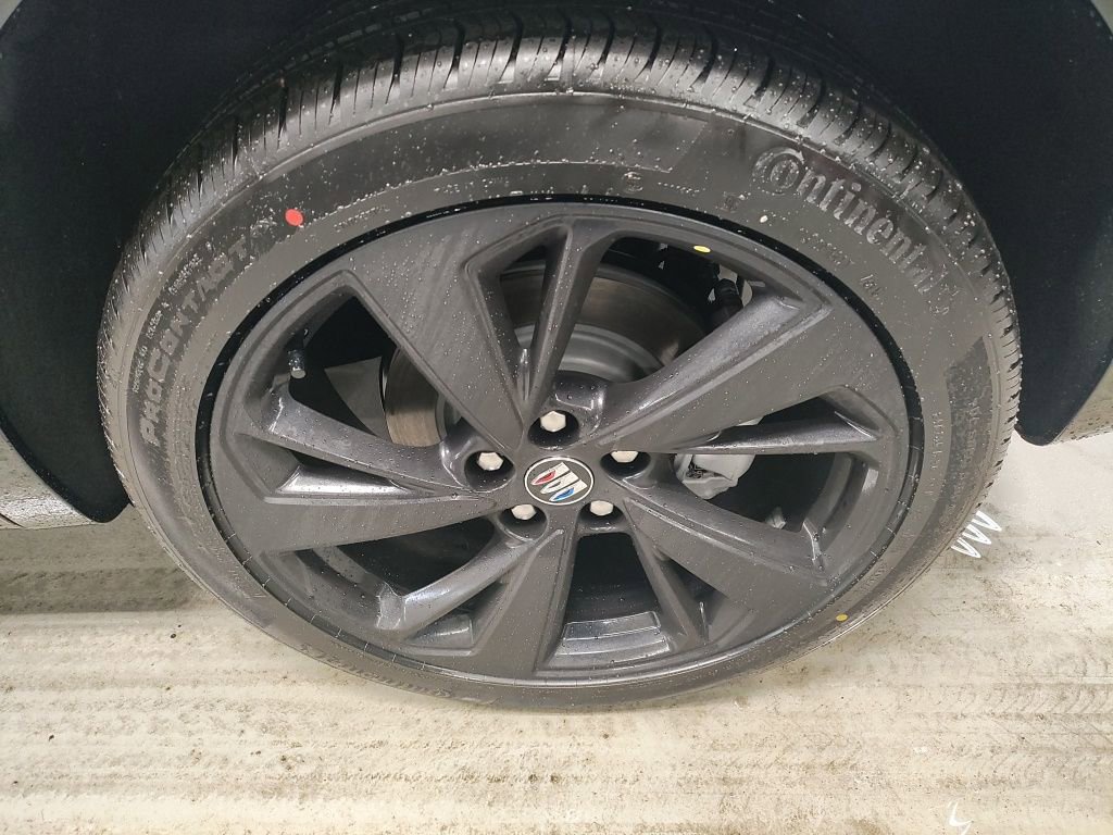 New 2026 Buick Envision Sport Touring image 21