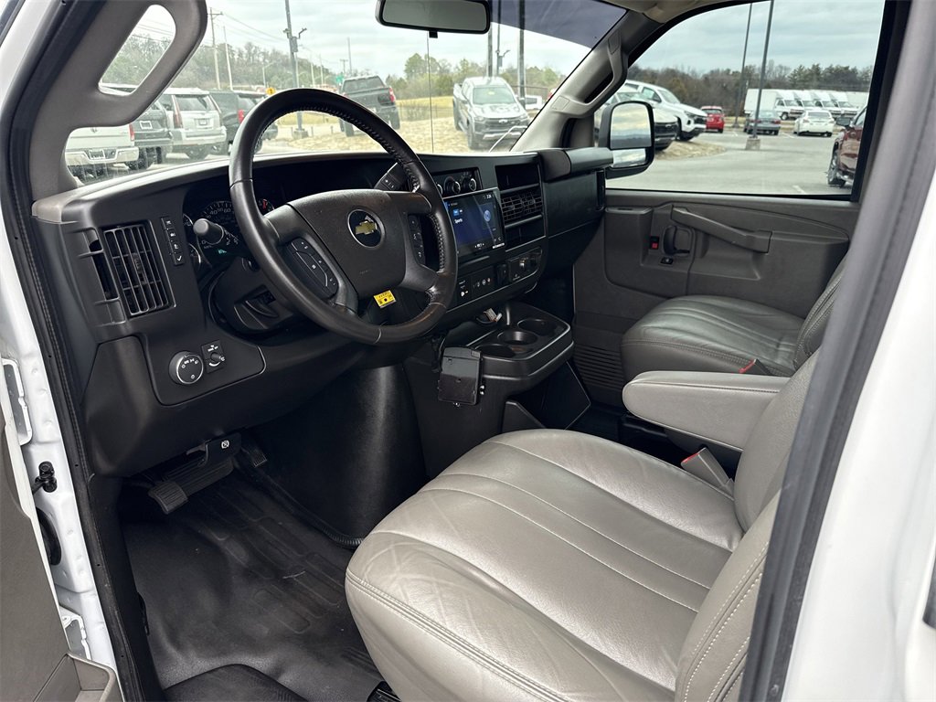 Used 2023 Chevrolet Express 3500 w/ Power Convenience Package image 11