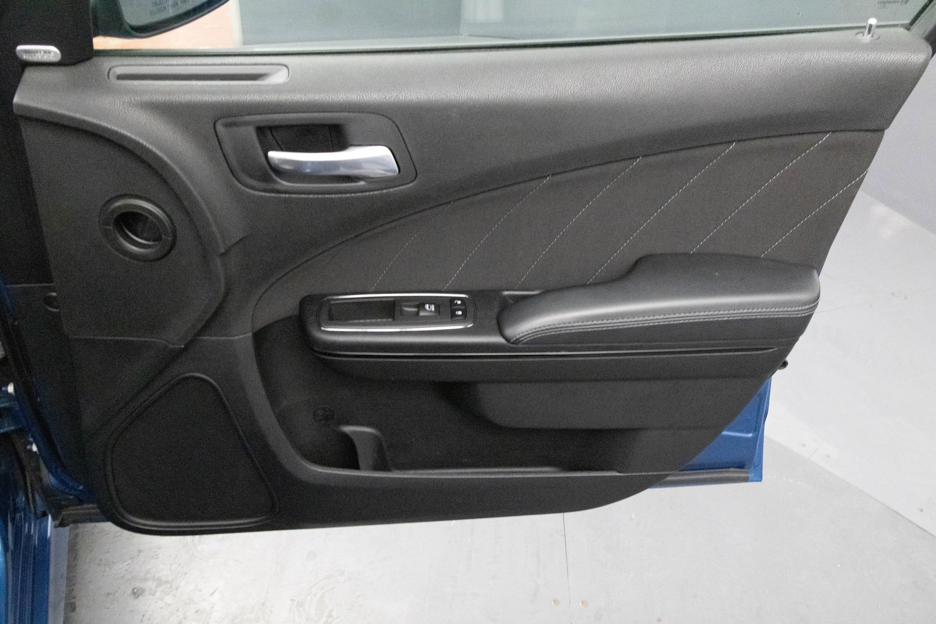 Used 2021 Dodge Charger R/T w/ Blacktop Package image 42