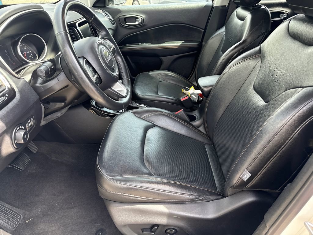 Used 2018 Jeep Compass Limited AWD/4WD image 21