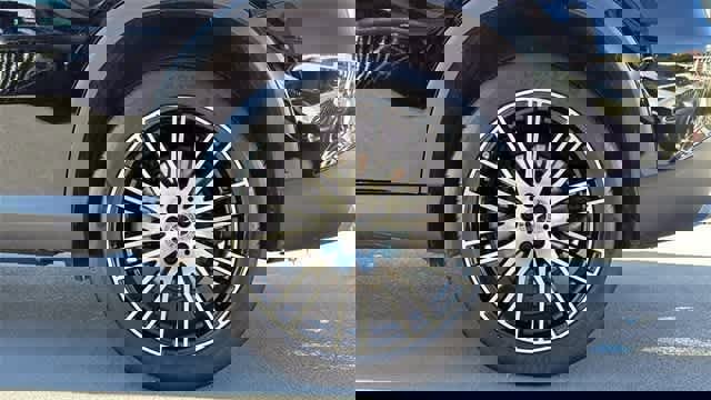 Certified 2025 Mercedes-Benz GLC 300 GLC 300 image 12