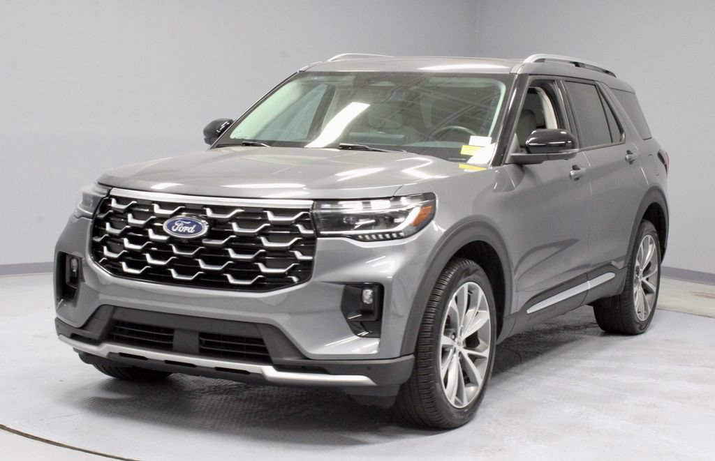 Certified 2025 Ford Explorer Platinum w/ Ultimate Package AWD/4WD image 7