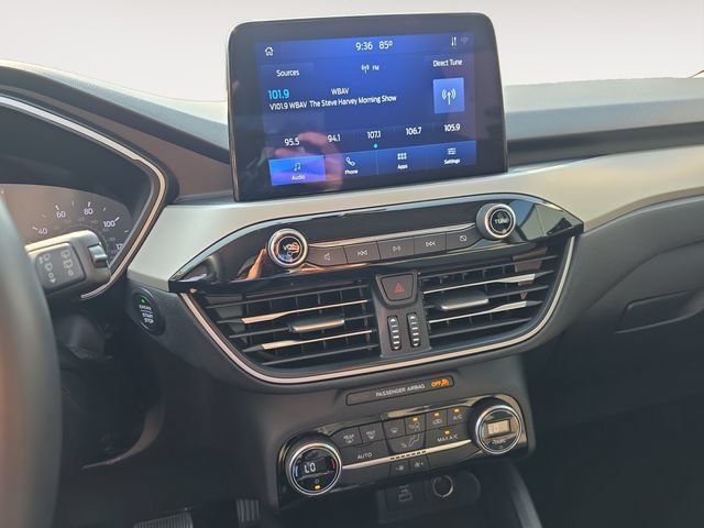 Used 2021 Ford Escape SE w/ SE Sport Appearance Package FWD image 10