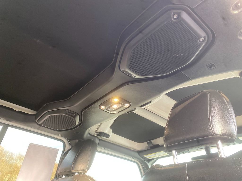 Used 2023 Jeep Wrangler Sahara w/ Cold Weather Group image 30