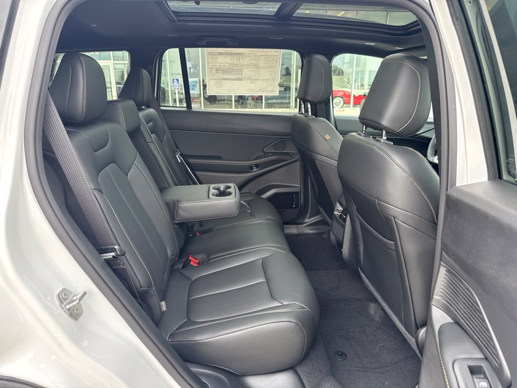 New 2026 Jeep Cherokee Limited AWD/4WD image 28