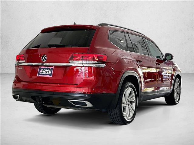 Used 2022 Volkswagen Atlas SE w/ Panoramic Sunroof Package FWD image 2