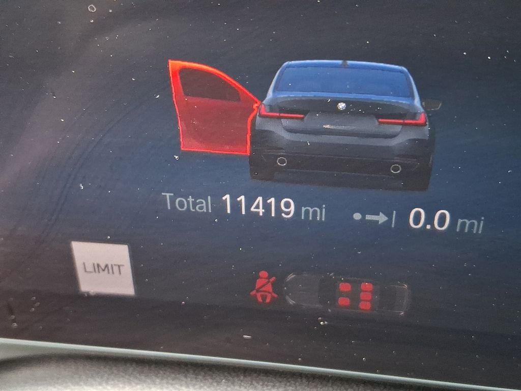 Certified 2023 BMW 330i xDrive Sedan w/ Premium Package image 16