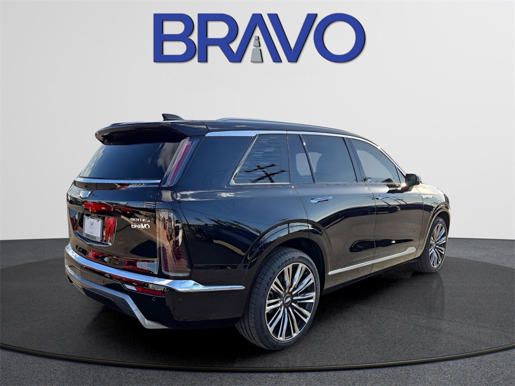 New 2026 Cadillac Vistiq Premium Luxury w/ LPO, Floor Liner Package image 4