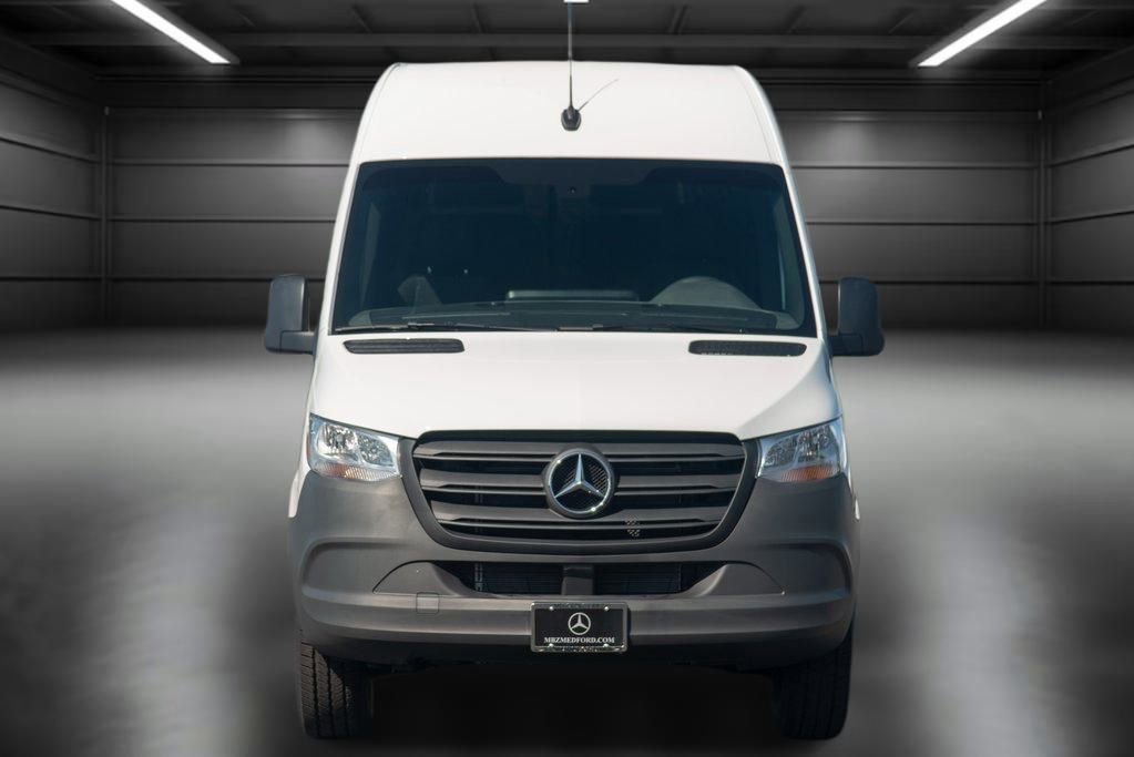 Used 2024 Mercedes-Benz Sprinter 144 Cargo image 3