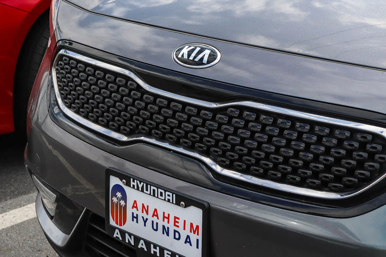 Used 2017 Kia Niro Touring w/ Advanced Technology Package image 3