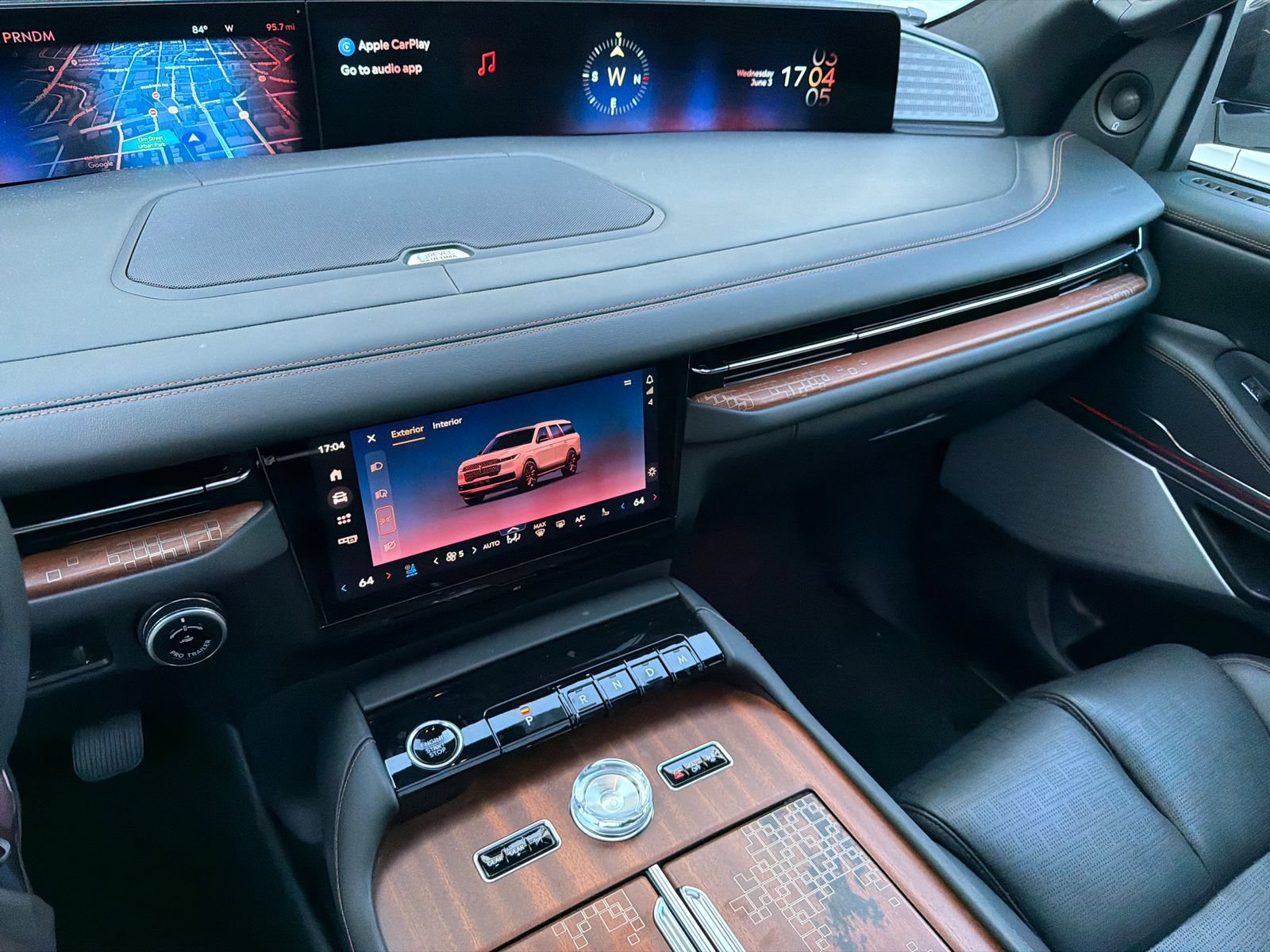 New 2026 Lincoln Navigator Black Label AWD/4WD image 28