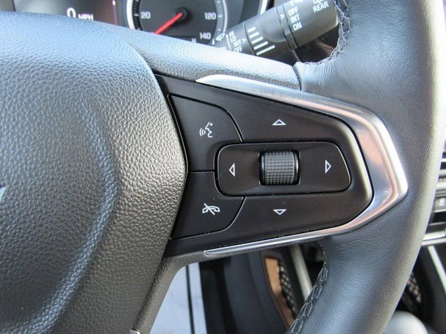 Used 2023 Chevrolet TrailBlazer ACTIV w/ Sun and Liftgate Package AWD/4WD image 17
