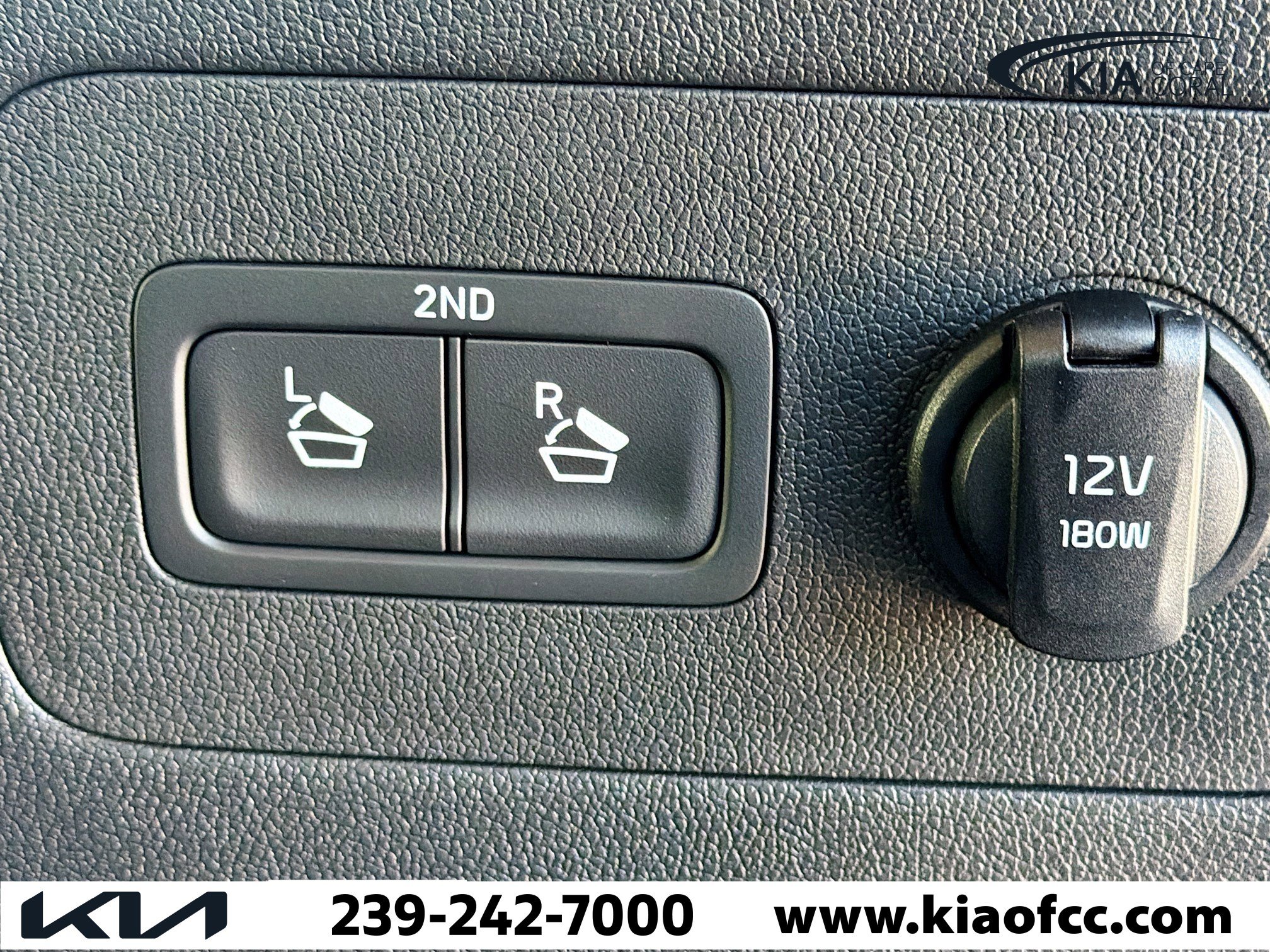 New 2026 Kia Sorento S image 12