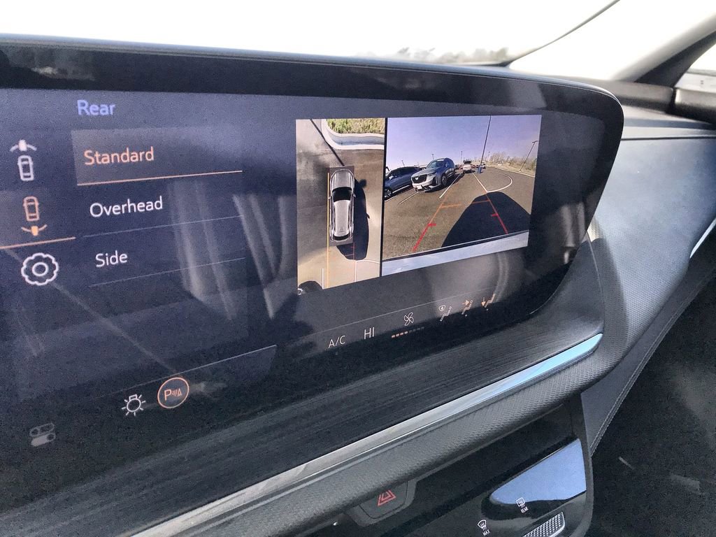 Used 2025 Buick Envision Preferred AWD/4WD image 17