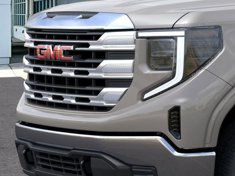 New 2026 GMC Sierra 1500 SLE image 13