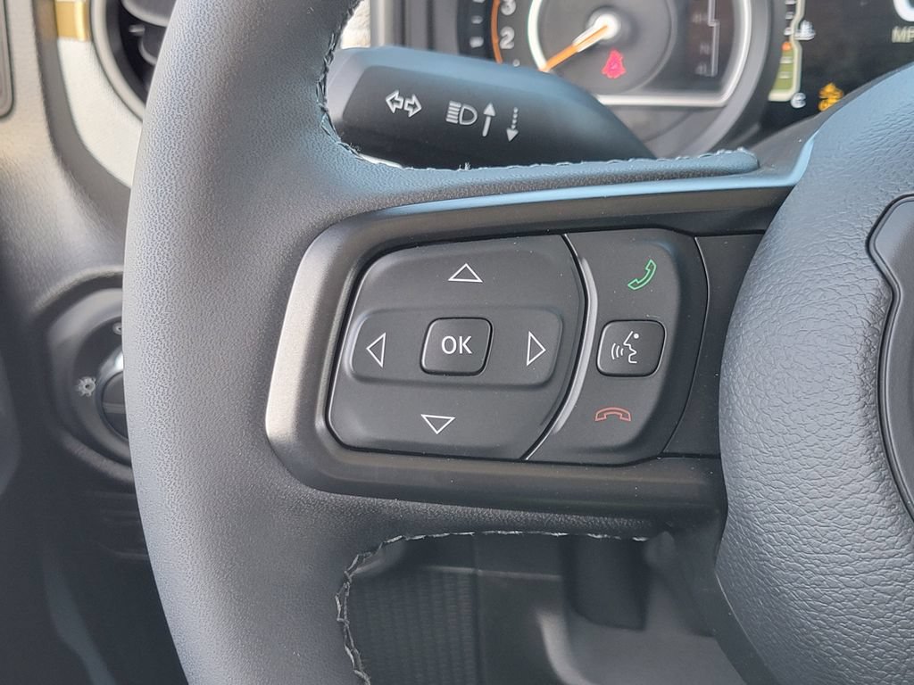 New 2026 Jeep Gladiator Sport AWD/4WD image 5