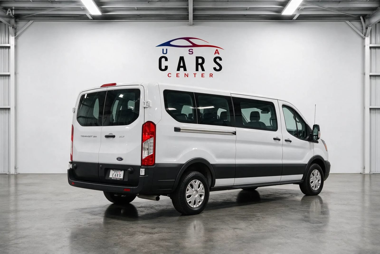Used 2024 Ford Transit 350 XLT RWD image 6