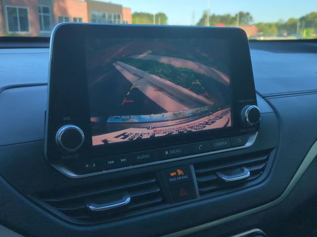 Used 2021 Nissan Altima 2.5 SV w/ SV Premium Package image 37