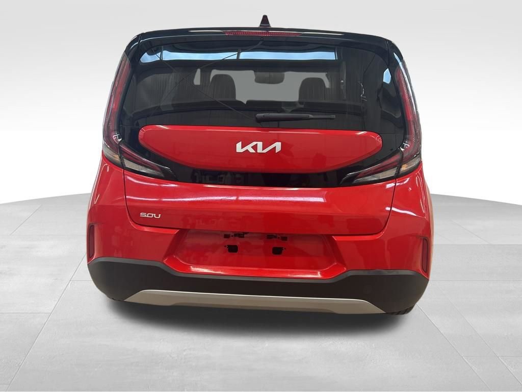Certified 2023 Kia Soul LX w/ LX Technology Package image 31