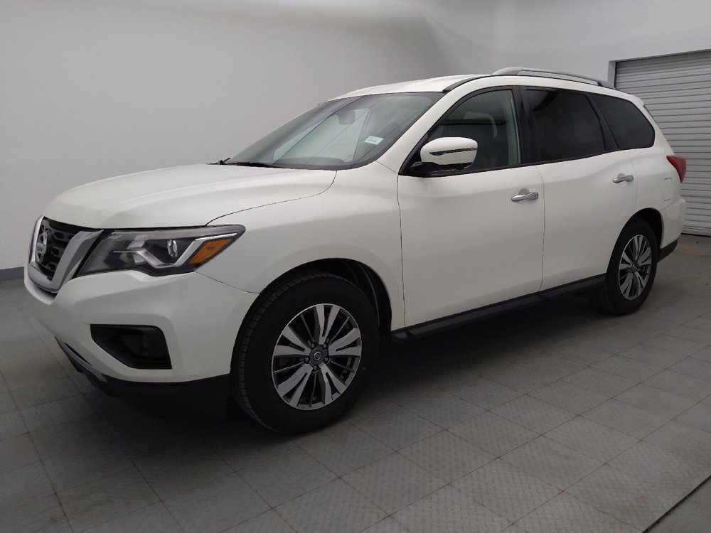 Used 2020 Nissan Pathfinder SL image 2