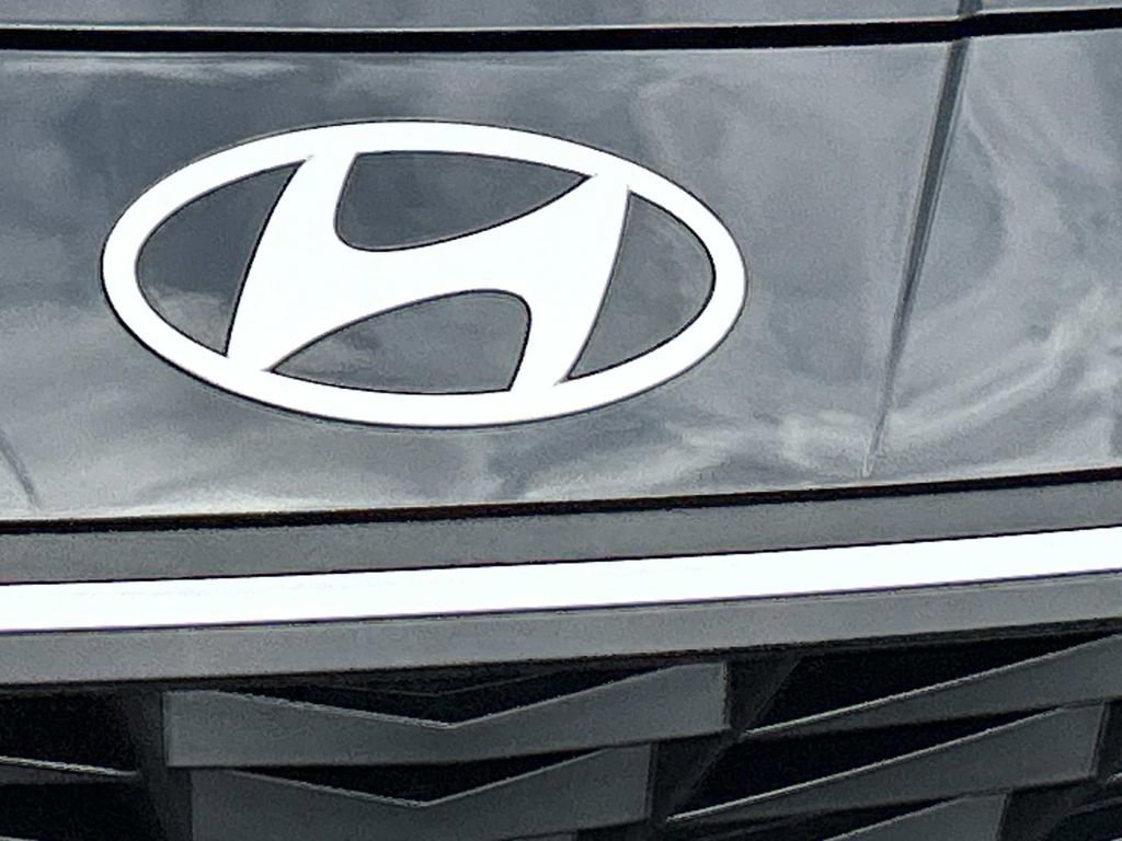 New 2026 Hyundai Elantra Sport image 11