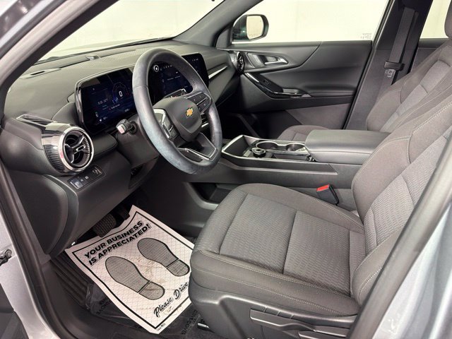 Used 2026 Chevrolet Equinox LT FWD image 27