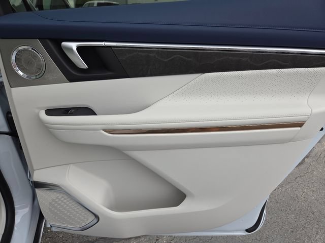 New 2026 Buick Enclave Avenir w/ Super Cruise Package FWD image 30