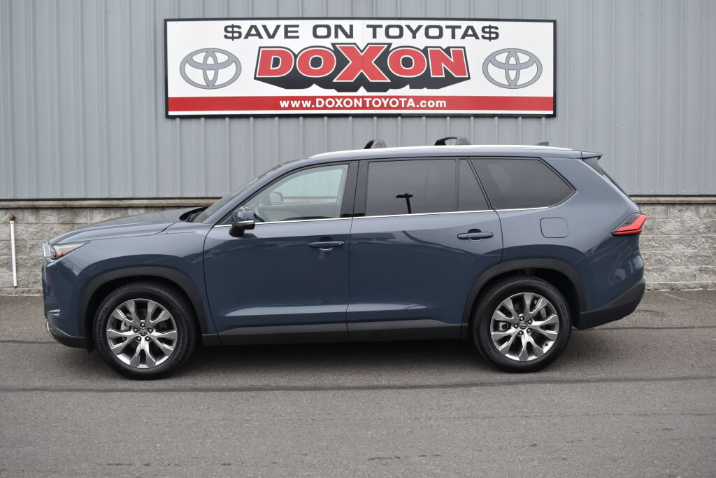 Certified 2024 Toyota Grand Highlander AWD image 8