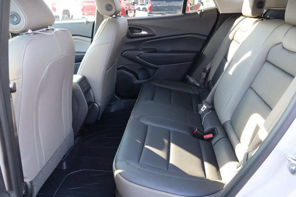 New 2026 Chevrolet Trax ACTIV w/ Sunroof Package image 22