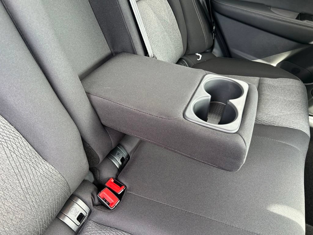 Used 2026 Nissan Rogue SV FWD image 48