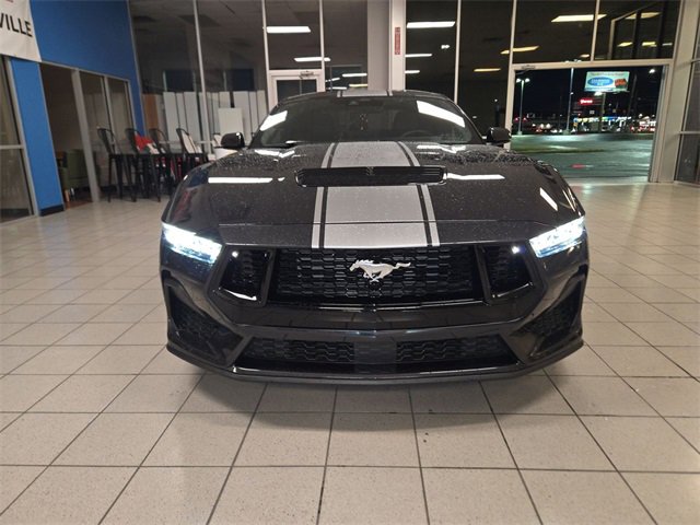 Used 2024 Ford Mustang GT Premium image 3