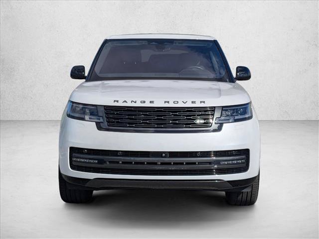 Used 2023 Land Rover Range Rover Long Wheelbase SE AWD/4WD image 2