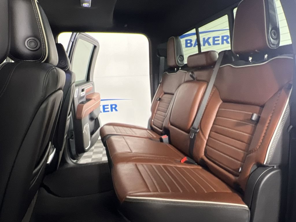 Certified 2025 GMC Sierra 3500 Denali Ultimate AWD/4WD image 25