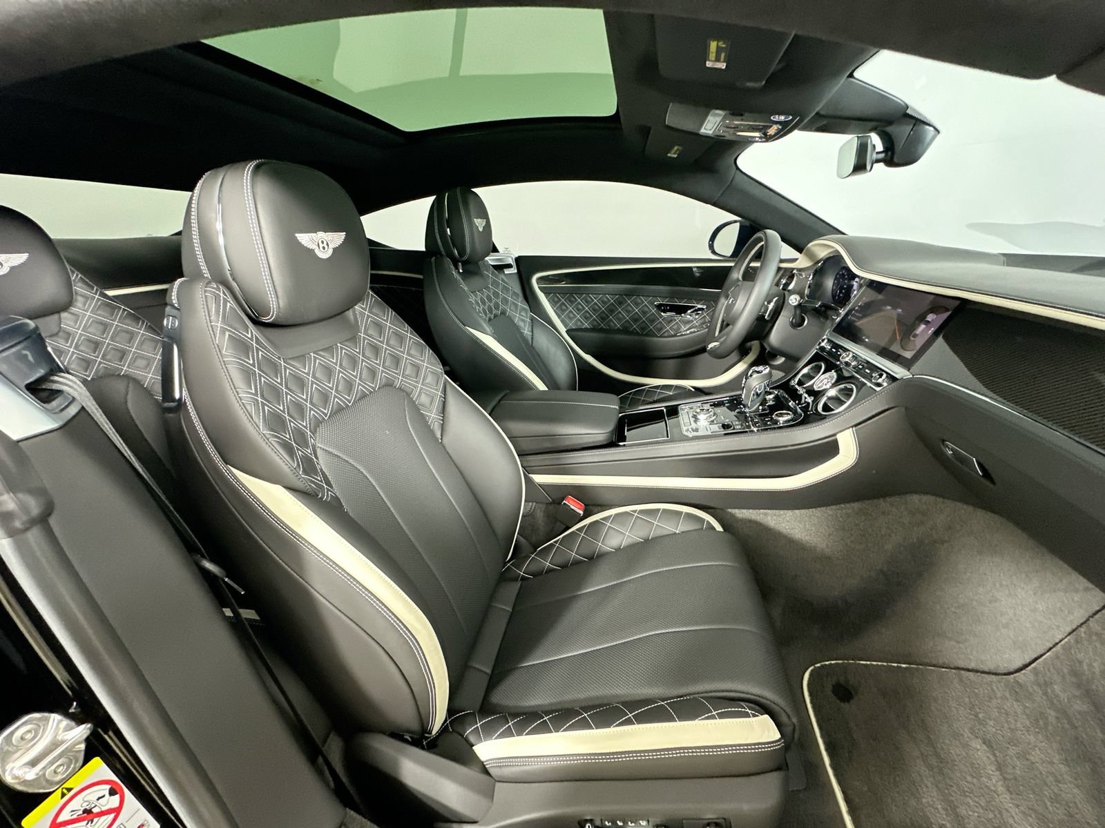 Used 2023 Bentley Continental GT Speed AWD/4WD image 45