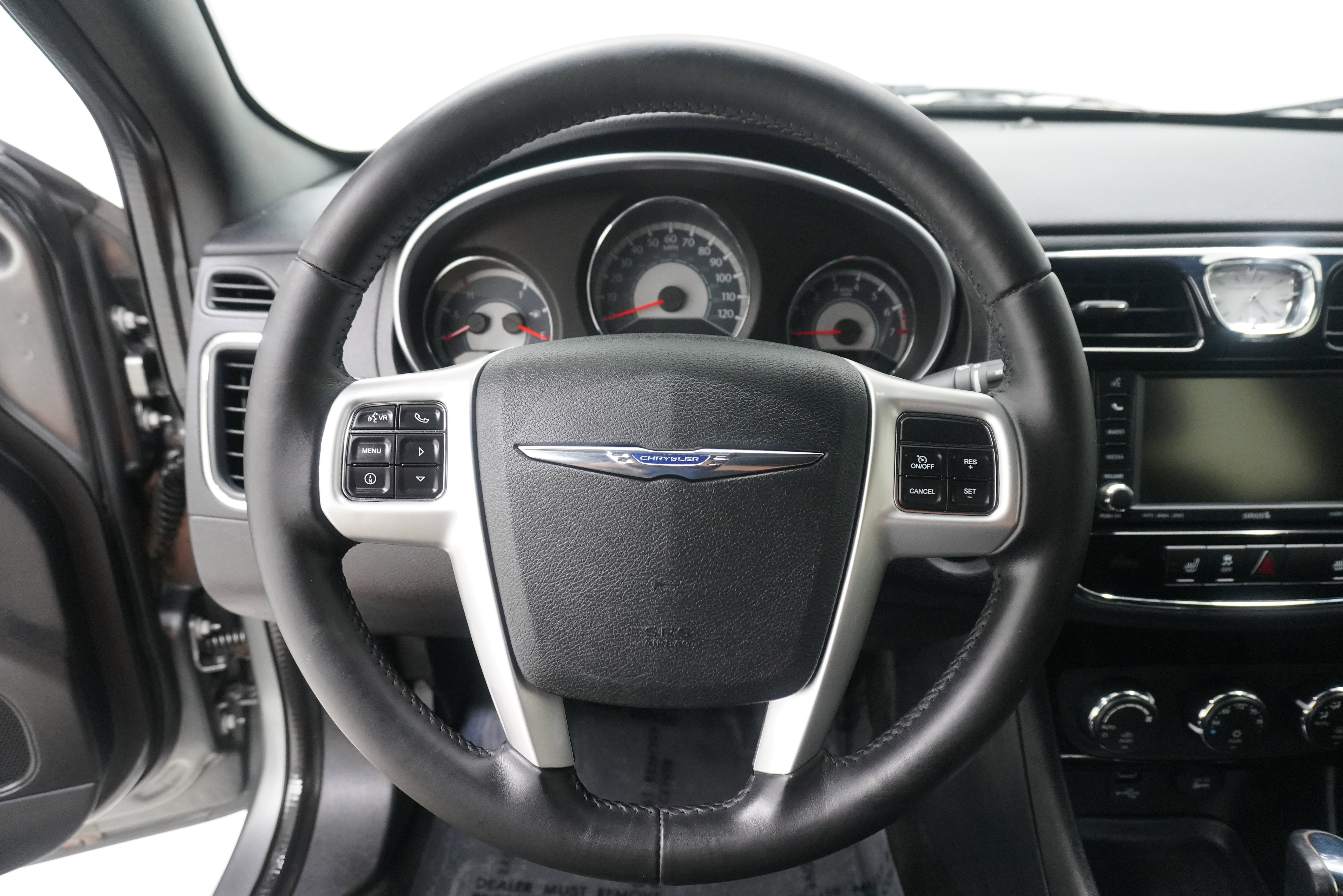 Used 2011 Chrysler 200 Limited FWD image 16
