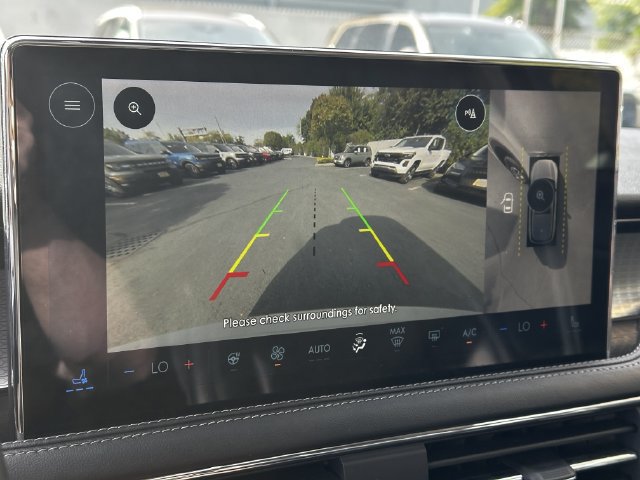 Certified 2023 Lincoln Corsair AWD w/ Equipment Group 101A image 22