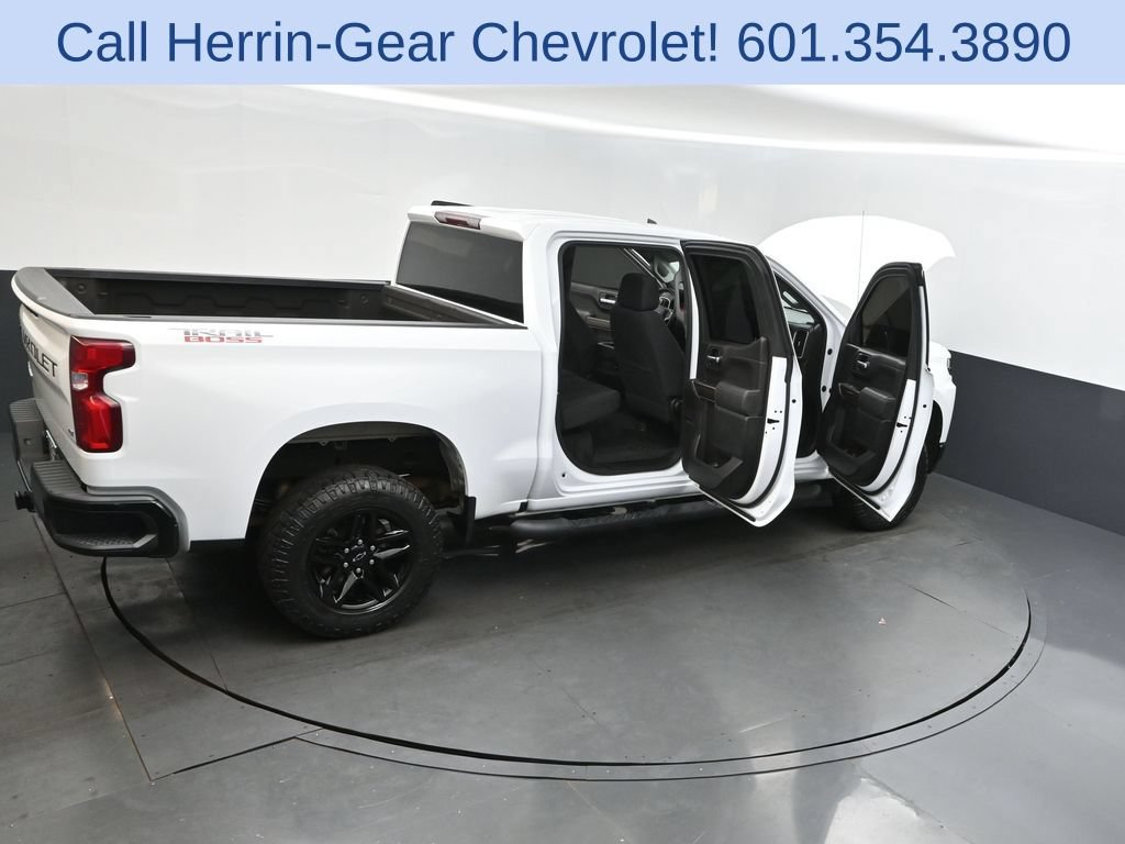 Used 2021 Chevrolet Silverado 1500 LT Trail Boss AWD/4WD image 36