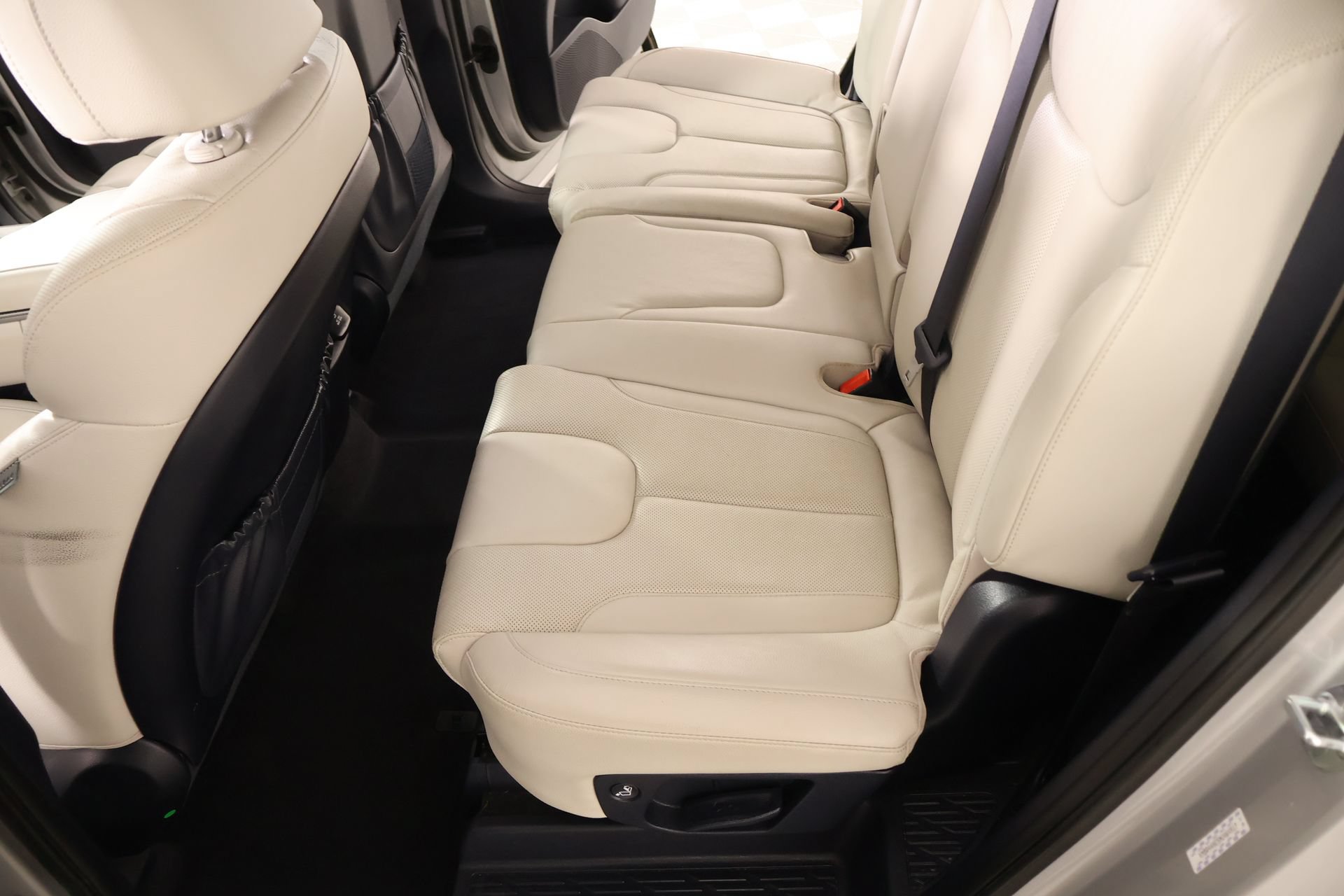 Used 2022 Hyundai Palisade SEL w/ 8P Bench Seat Package FWD image 13