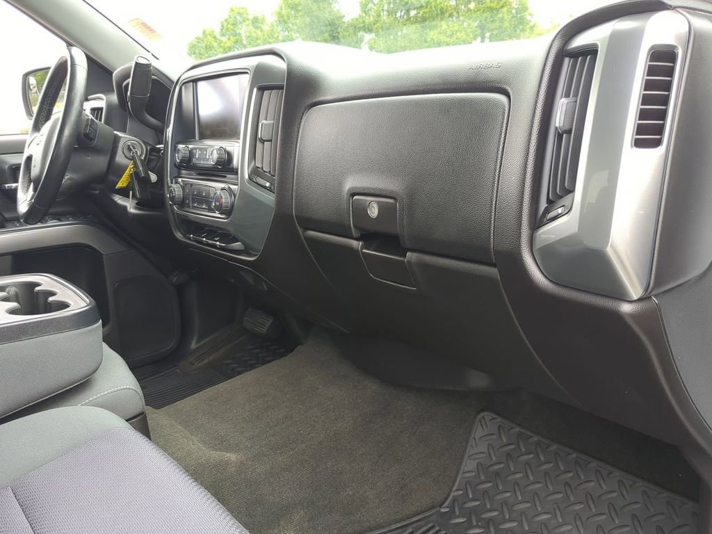 Used 2016 Chevrolet Silverado 1500 LT AWD/4WD image 19