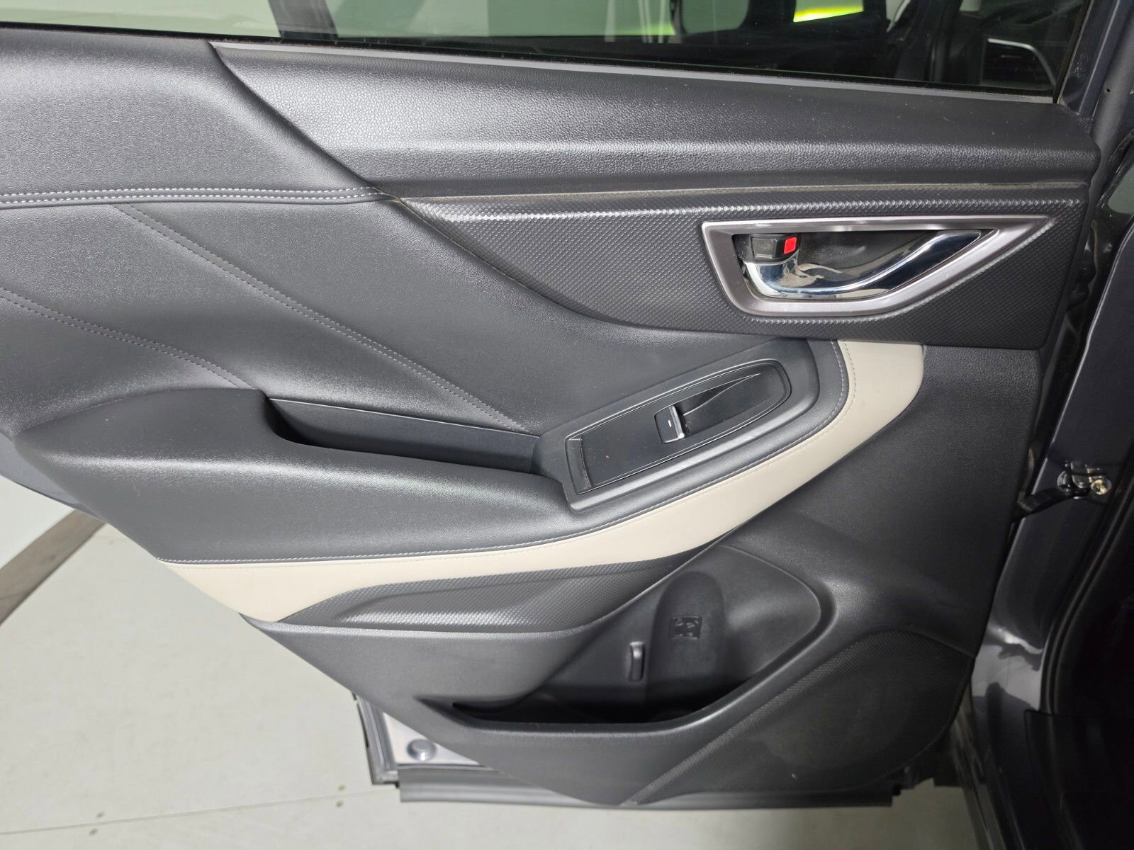 Used 2024 Subaru Forester Limited AWD/4WD image 39