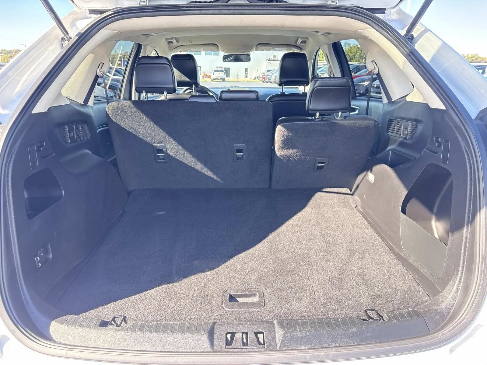 Used 2024 Ford Edge SEL AWD/4WD image 18