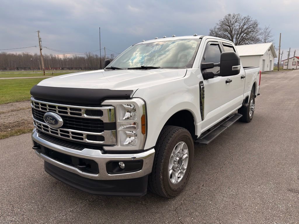 Used 2025 Ford F350 XLT image 14