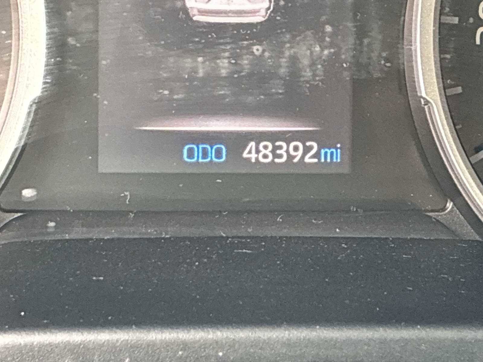 Used 2020 Toyota RAV4 LE image 10