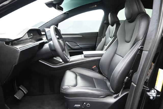 Used 2023 Tesla Model X Plaid AWD/4WD image 13