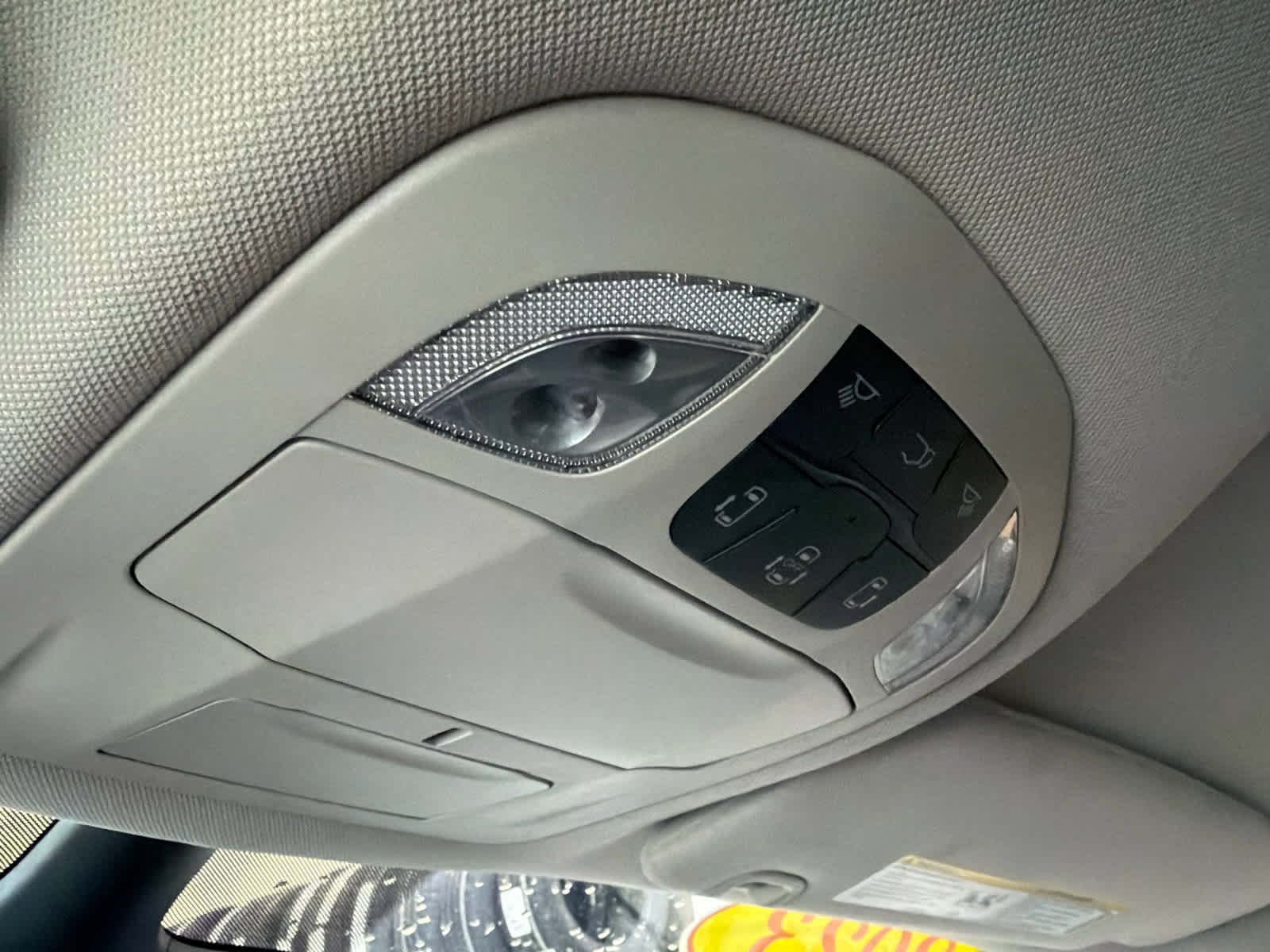 Used 2023 Chrysler Voyager LX FWD image 32