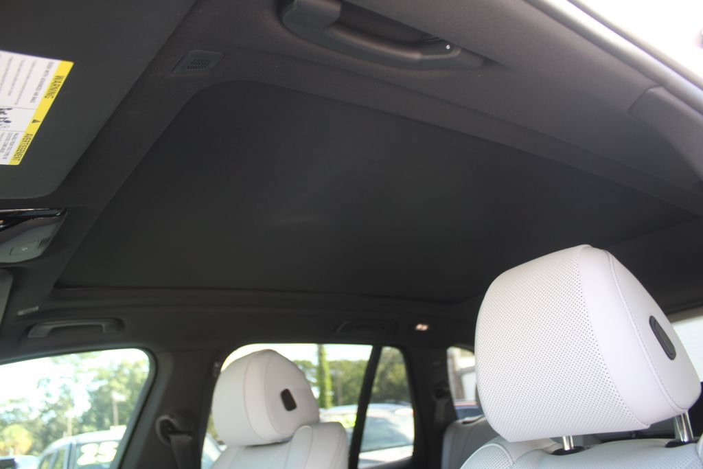 Used 2025 BMW X5 xDrive40i AWD/4WD image 64