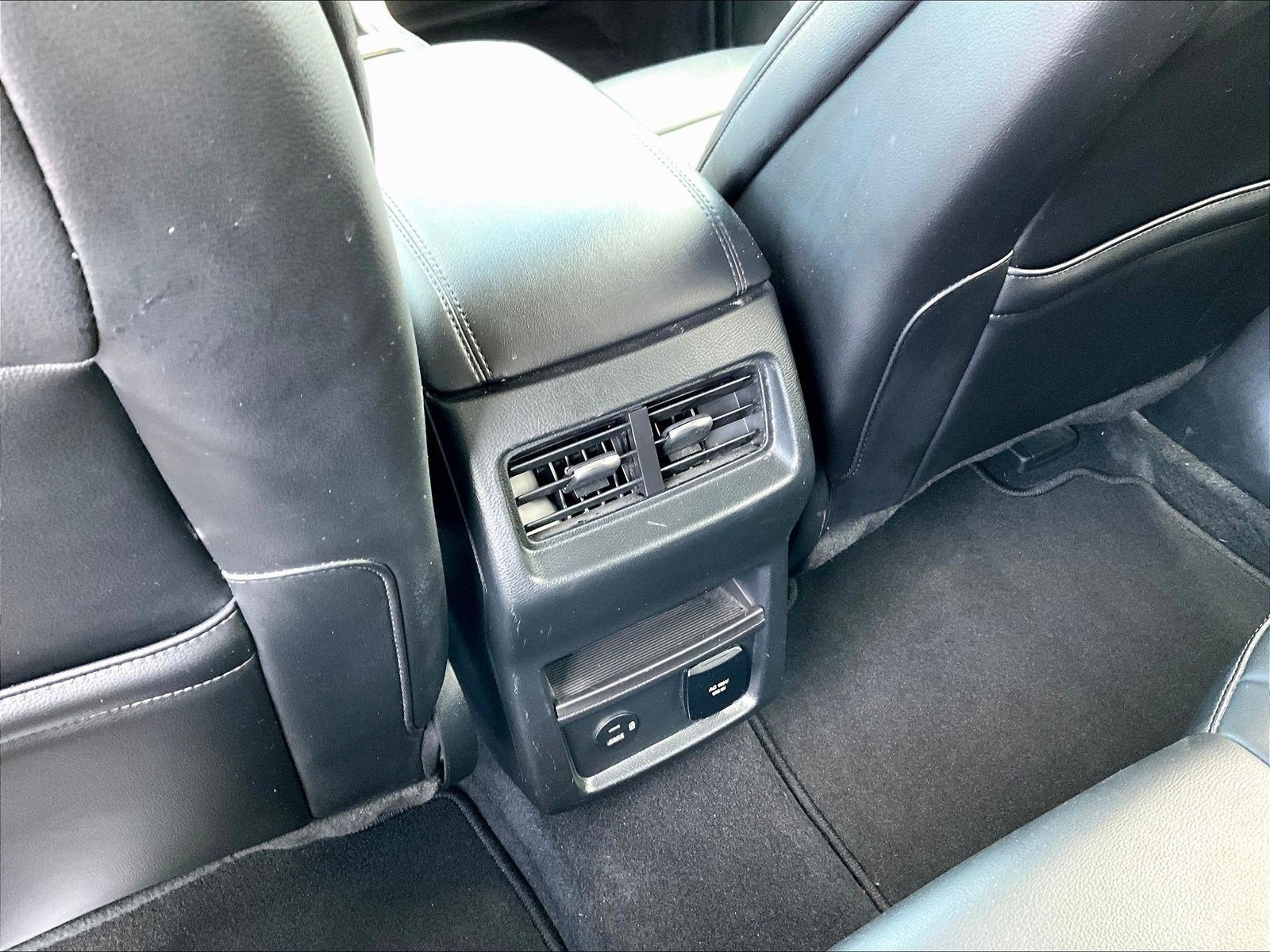 Used 2022 Ford Edge SEL w/ Convenience Package AWD/4WD image 10