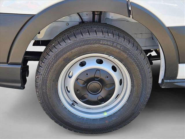 New 2026 Ford Transit 250 148 Medium Roof w/ Load Area Protection Package image 10
