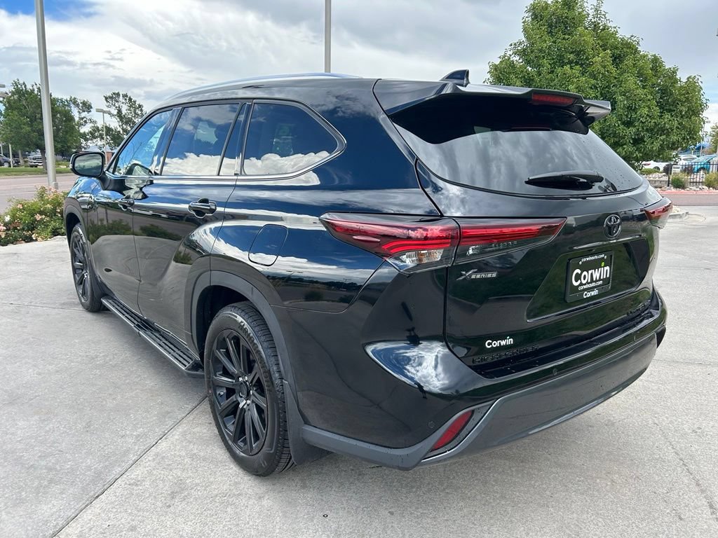 Used 2026 Toyota Highlander Limited AWD/4WD image 5